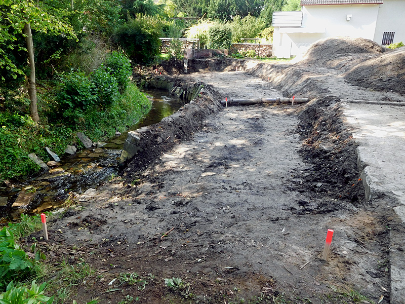 borstenbach ot rehme koenigstrasse rueckbau ufermauer aufweitung bachbett 03