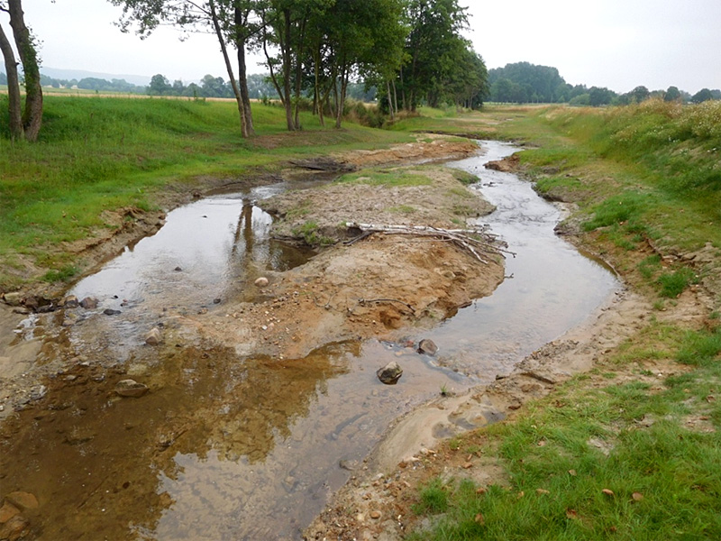 wulferdingser bach ot wulferdingsen oestl hedingser masch bachverlegung in neue sekundaeraue 01