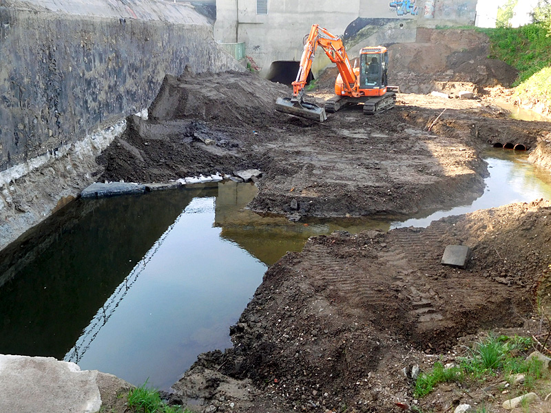 gewinghauser bach nordoestl zum stellwerk bachoffenlegung 08