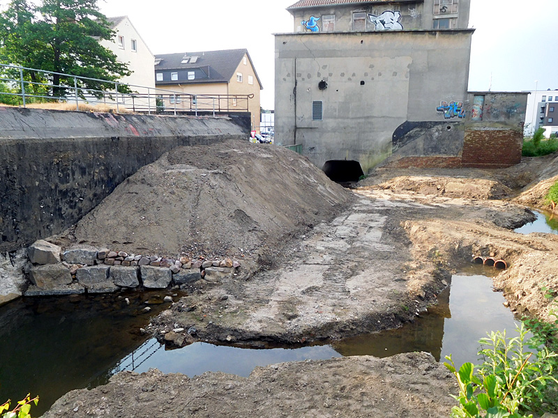 gewinghauser bach nordoestl zum stellwerk bachoffenlegung 11