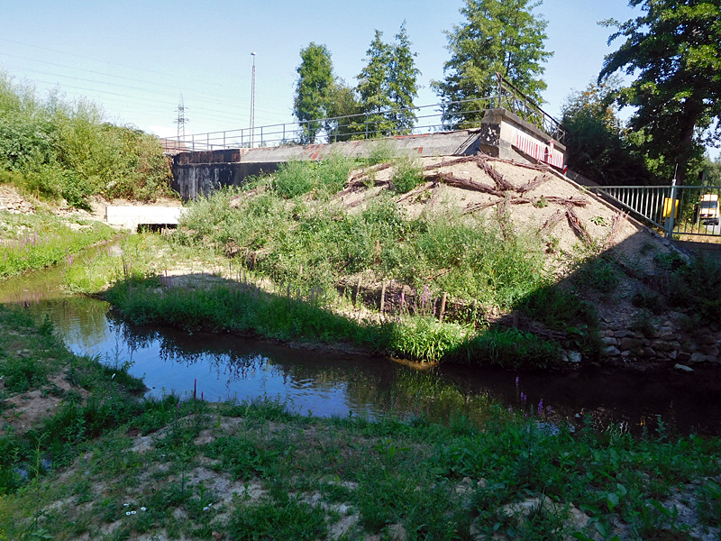 gewinghauser bach nordoestl zum stellwerk bachoffenlegung 15