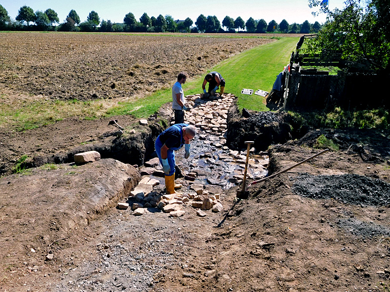 gewinghauser bach suedl im vogelwinkel furt statt verrohrte ueberfahrt 07